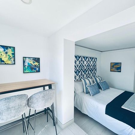 Myra Apart-Hotel Marbella Exterior photo